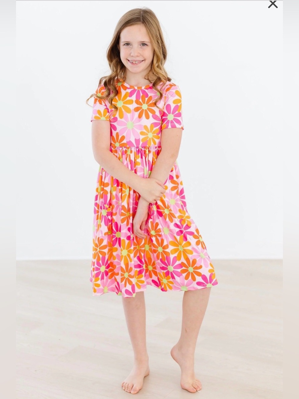 Mila & Rose RETRO DAISIES S/S POCKET TWIRL DRESS NWOT